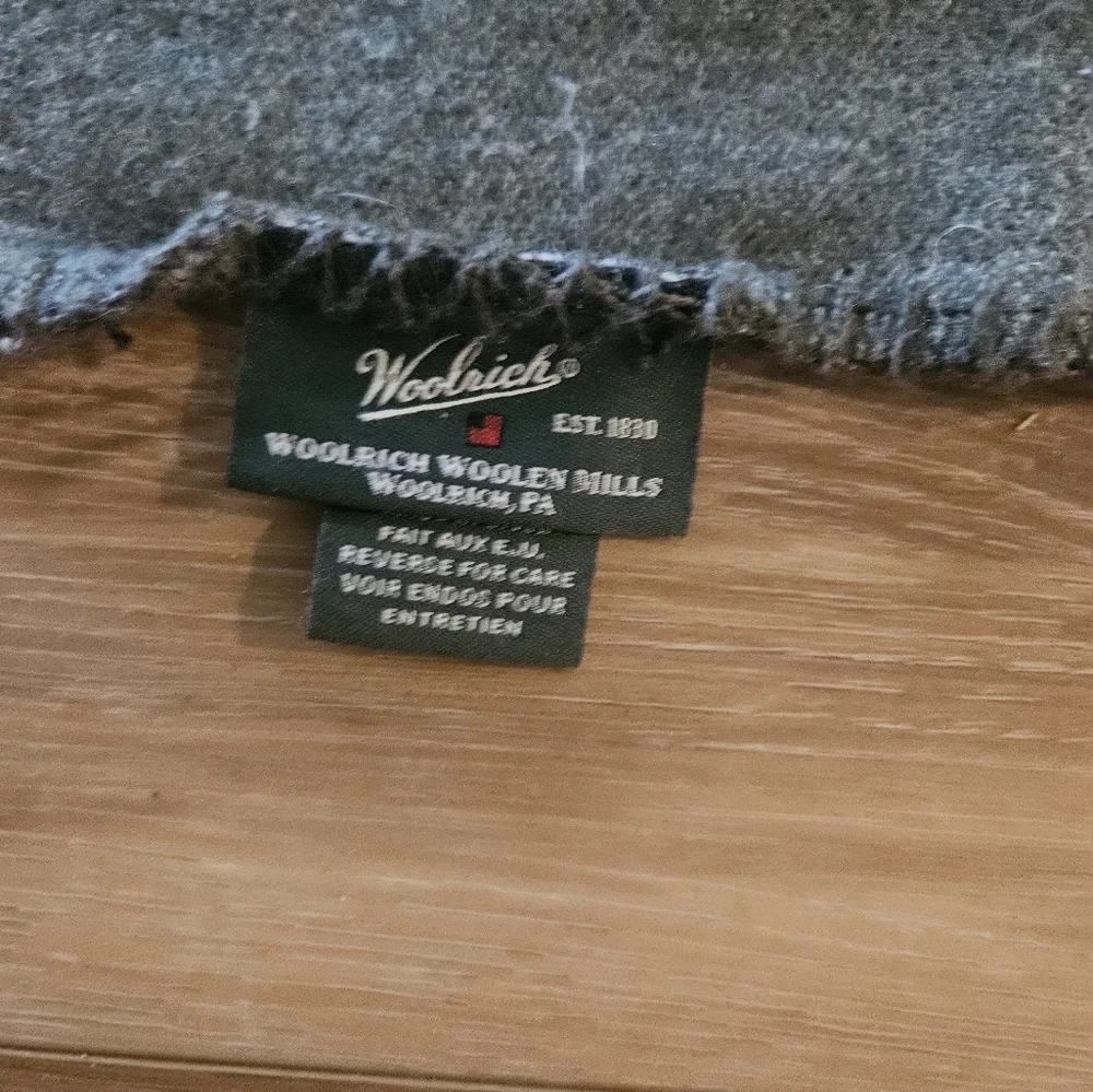 Woolrich Throw - Picture 3 of 8